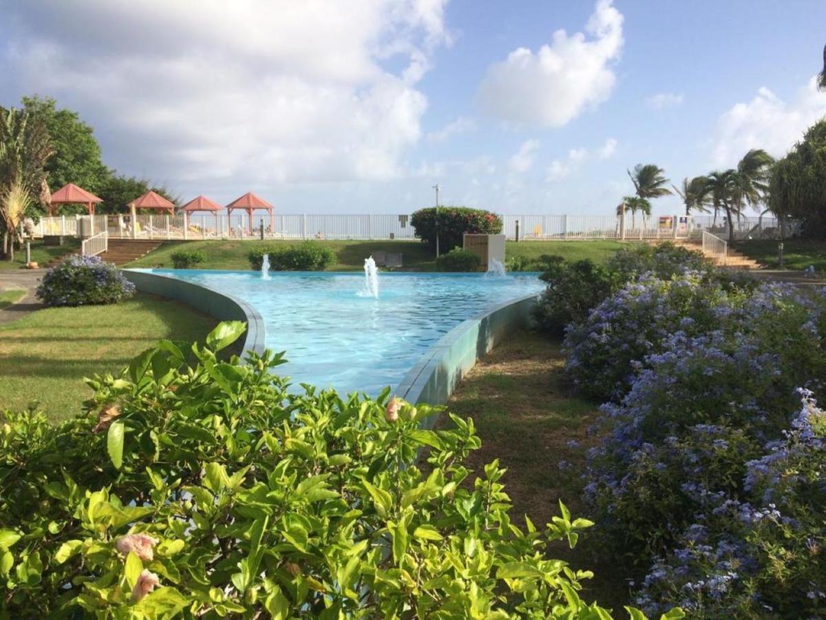 Studio Mojito Vue Mer,Piscine Avec Cuve Eau Et Acces Plage Et Piscine Anse Des Rochers Saint-Francois  Luaran gambar