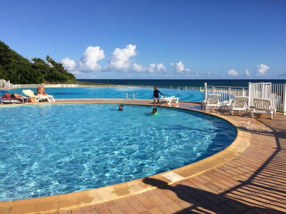 Studio Mojito Vue Mer,Piscine Avec Cuve Eau Et Acces Plage Et Piscine Anse Des Rochers Saint-Francois  Luaran gambar