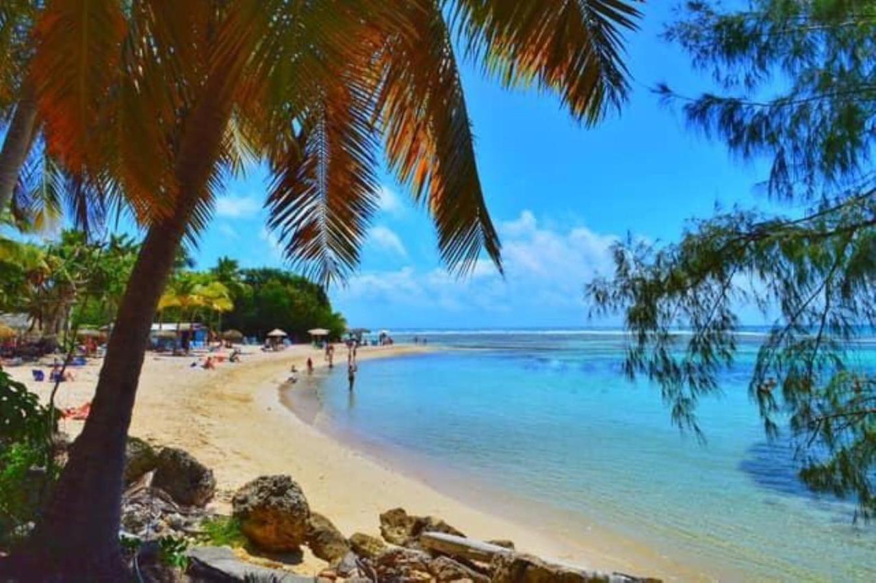 Studio Mojito Vue Mer,Piscine Avec Cuve Eau Et Acces Plage Et Piscine Anse Des Rochers Saint-Francois  Luaran gambar